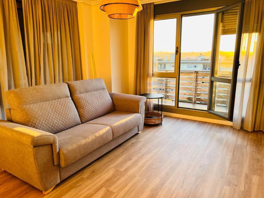 Ferienwohnung Luminoso Atico Con Terraza Santander Exterior foto