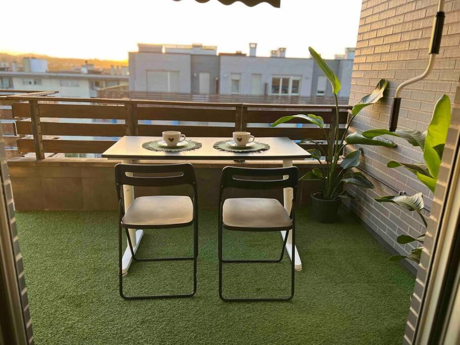Ferienwohnung Luminoso Atico Con Terraza Santander Exterior foto