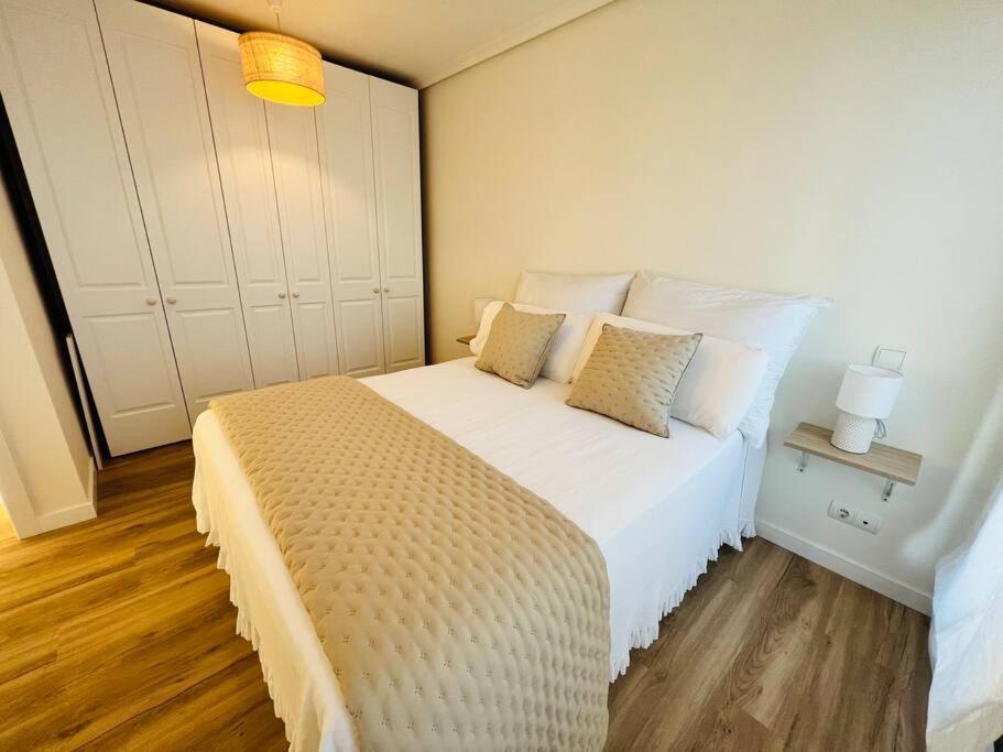 Ferienwohnung Luminoso Atico Con Terraza Santander Exterior foto
